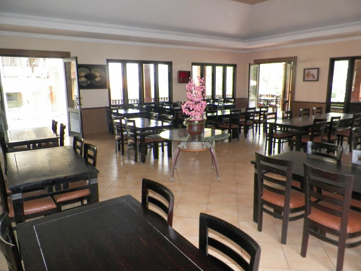 Akasa Hotel Калиуранг Екстериор снимка